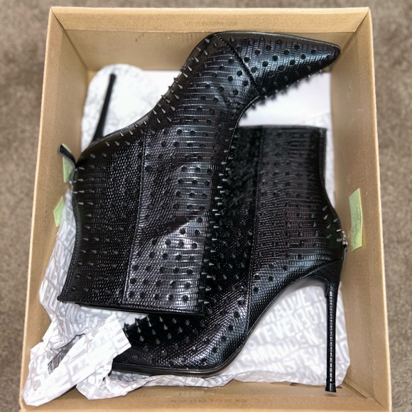 Steve Madden spiked boots - Picture 2 of 7